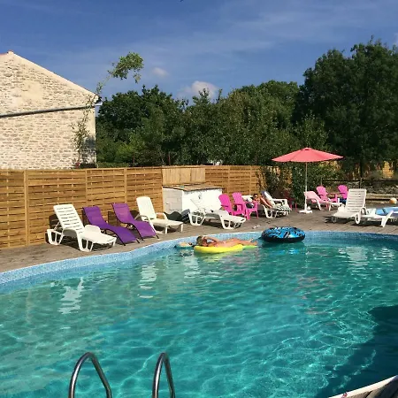 Village de vacances French Family Gites *