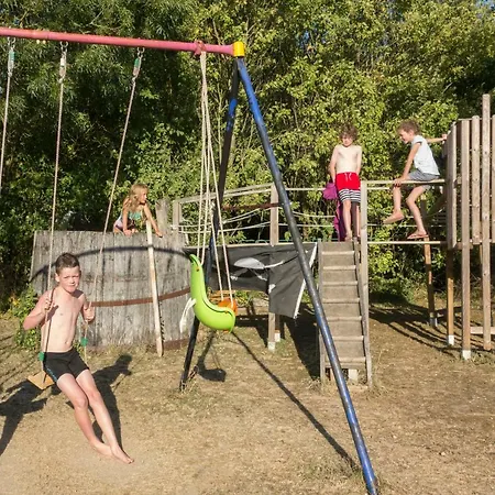 Village de vacances French Family Gites Courant